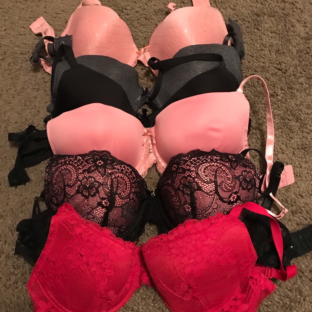 Bundle of bras